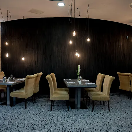 Haston Hotel