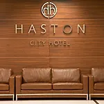Haston מלון