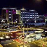 מלון Haston 4*