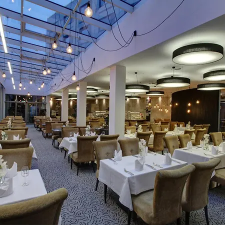 Haston Hotel