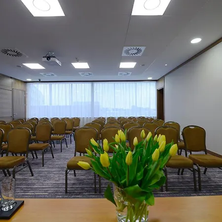 哈斯顿城市酒店