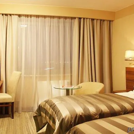 Haston Hotel 4*
