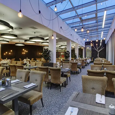 哈斯顿城市酒店