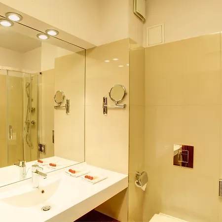 哈斯顿城市酒店 4* 弗罗茨瓦夫