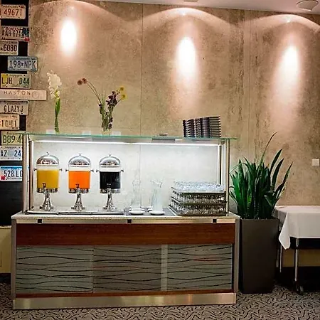 Haston Hotel Vratislav