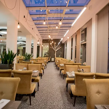 Haston Hotel