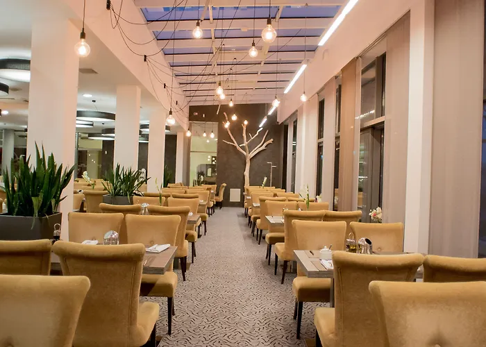 哈斯顿城市酒店 4* 弗罗茨瓦夫